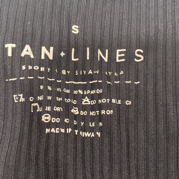 TANLINES Sivan Ayla Biker Shorts - Picture 2 of 2